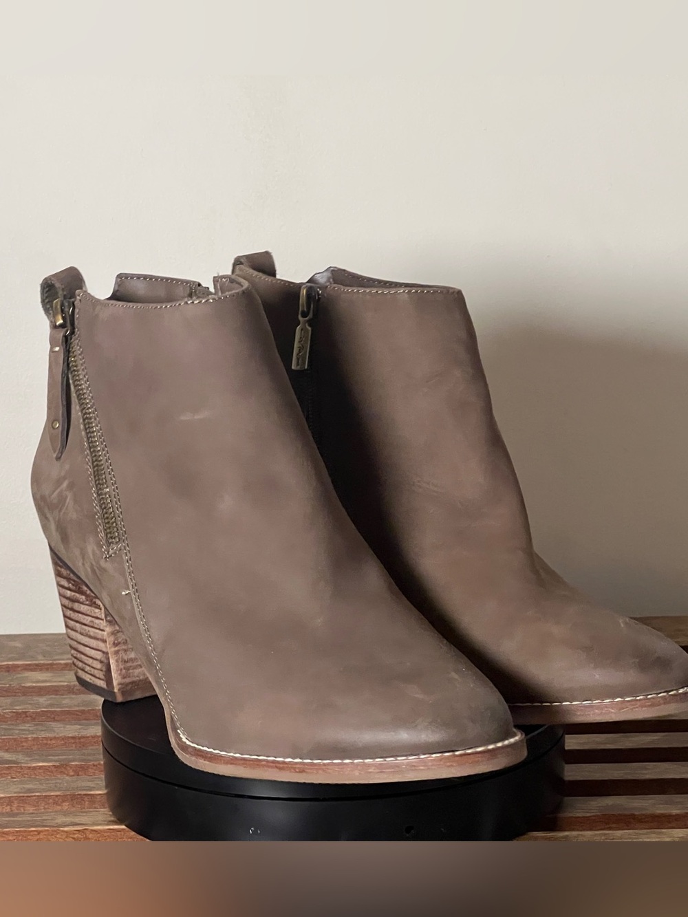 Aqua College Nancy - Taupe Leather Ankle Boots - US 12 - Picture 8 of 12